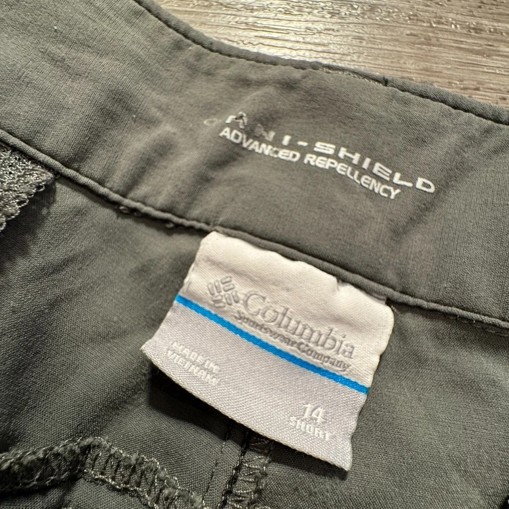 Columbia socialflare curated